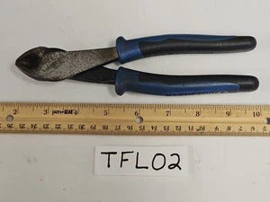 Klein Tools J2000-48 Pliers Heavy-Duty Diagonal-Cutters Angled 8-Inch USA - Picture 1 of 13