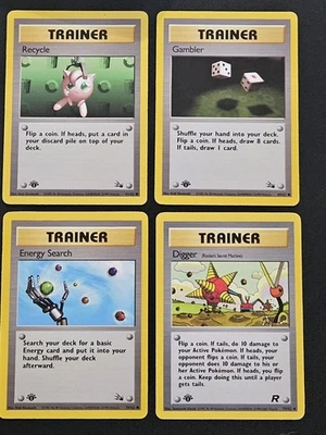 4 Vintage 1st Edition Trainer Cards- 3 1999 1st Ed Fossil & 1 2000 1st Ed Rocket - Image 1 of 4