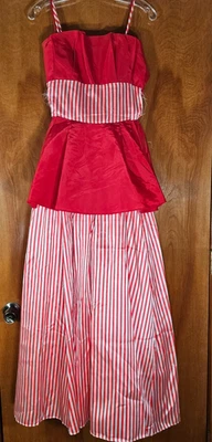 Винтажное платье Gunne Sax от Jessica McClintock в красную белую полоску официальное ЧИТАЙТЕ ПОРВАННОЕ - Изображение 1 из 4