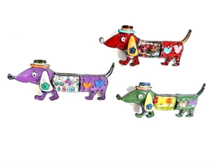 Dackel Anstecknadel Wiener Hund im Hut Karikatur Metall Brosche ~ Doxie Moxie - Bild 1 von 8