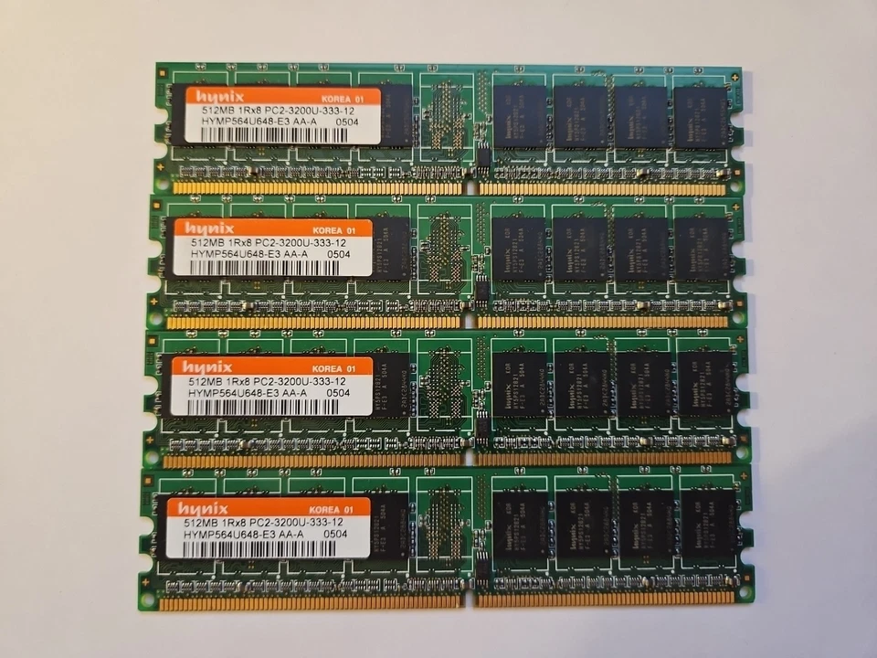 Hynix 512mb DDR2 PC2-3200U DESKTOP RAM - Image 1 of 1