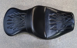 Kawasaki OEM 2009 VN 900 B Vulcan Black Leather Seat - Stitched Flames **USED** - Picture 1 of 6