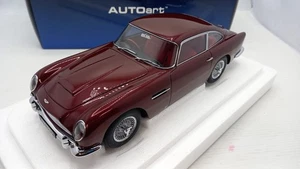 AA70289 Autoart Aston Martin DB5 1/18 - Foto 1 di 9