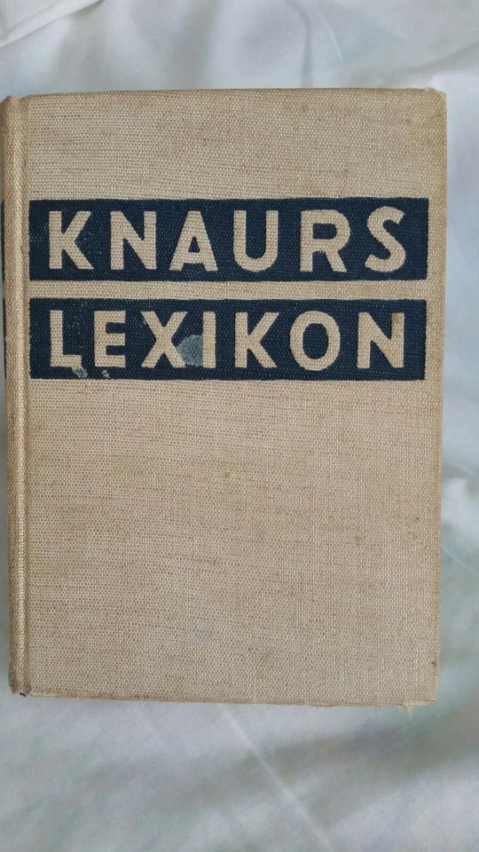 German "Knaurs Lexikon A - Z"  Droemersche Verlagsanstalt Th. Knaur Nachf. 1957 - Image 1 of 4