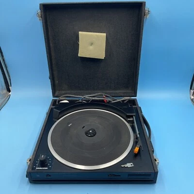 Technics SL-J110R Servo DC Giradischi Automatico in Custodia Rigida Velocità Variabile FUNZIONA - Immagine 1 di 4