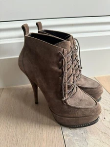 Elizabeth And James Ankle Boots - Picture 1 of 5