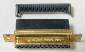 NEW 25 Pin ITT Cannon D-Sub Female IDC Connector 26-28 DBSPA-25S Many Available - Picture 1 of 4
