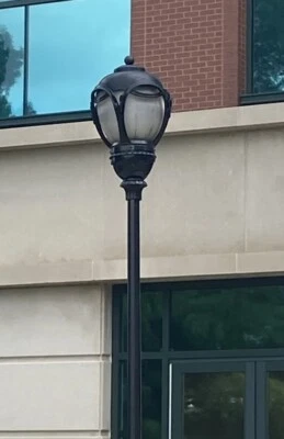 Vintage  Capitol Street Lights  Wrought Iron , LED - Image 1 of 4