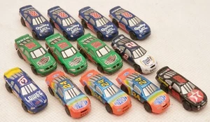 Coches de stock Micro Machines de principios de la década de 2000 con licencia Nascar x13 Hasbro Era Racers - Imagen 1 de 3