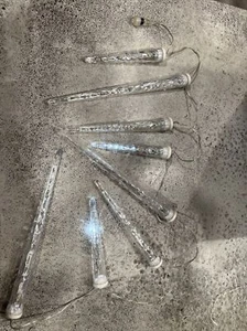 Vtg Led Christmas Icicle Lights Strobe Effect White Light Very Nice - Picture 1 of 12