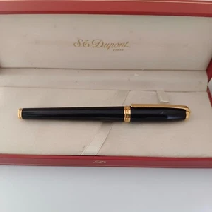 ST DuPont Olympio Black Lacquer & Gold Plated Fountain pen - Picture 1 of 11