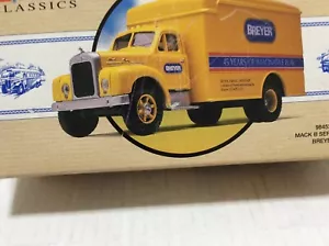 Corge Mack B Series Van Breyer Die Cast Metal 1/50 - Picture 1 of 7