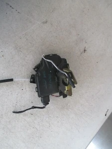 AUDI A6 2004 C5 NSR REAR PASSENGER SIDE DOOR LOCK CATCH MECHANISM 4B0839015B - Bild 1 von 5