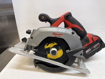 Milwaukee 2630-20 M18 6 1/2 in Circular Saw - Image 1 of 3