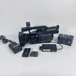 Panasonic AG-DVX100B MiniDV Video Camcorder AG‑DVX100B - Picture 1 of 13