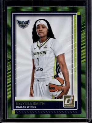 2025 Donruss WNBA NaLyssa Smith Green Laser #48 Wings - Image 1 of 2
