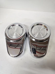 Cubierta de pinza de freno delantera cromada Harley Davidson Classic Milwaukee EE. UU. X 2 - Imagen 1 de 6