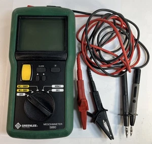 Greenlee 5880 Digital/Analog Megohmmeter 500/1000V mit beiden Leitungen getestet - Bild 1 von 7