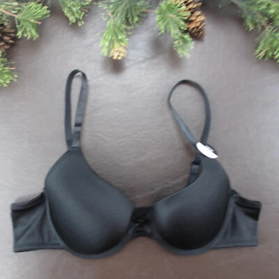 sujetador rue21 34B negro acolchado con aros cierre ajustable trasero Foto 1 de 4