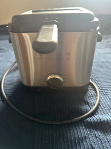 Aigostar Fritteuse, Mini Fritteuse, Temperaturkontrolle, 1,5 L, 3 Mal benutzt - Bild 1 von 4