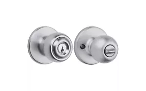 Kwikset 400P Series Polo Keyed Entry Knob, Satin Chrome - Picture 1 of 5