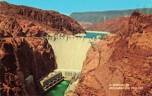 HOOVER DAM, NEVADA-ARIZONA Vintage PC - Picture 1 of 2