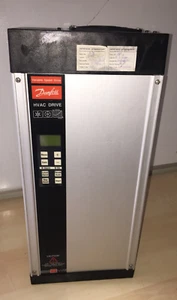 VLT Dabfoss HVAC DRIVE tipo 3508 HV-AC convertidor de frecuencia Made in Denmark 380-415V - Imagen 1 de 9