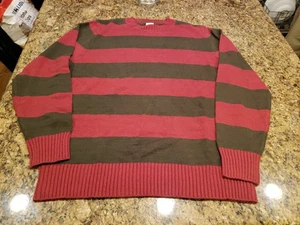 SPIRIT HALLOWEEN/ NIGHTMARE ON ELM STREET SWEATER/ SZ Men's M - Picture 1 of 4
