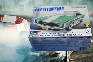 Revell '69 Camaro SS 427 L-72 Baldwin Motion Streetburner Model Kit - Picture 1 of 5