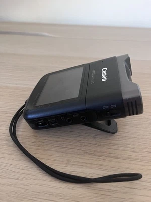 Canon LEGRIA mini X Camcorder (PAL) 12.8MP CMOS Sensor, Full HD Video, AVCHD - Image 1 of 4