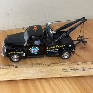 Kinsmart 1953 Chevrolet 3100 Demolitore Traino Stradale Pull Back Azione Scala 1:38 - Foto 1 di 5