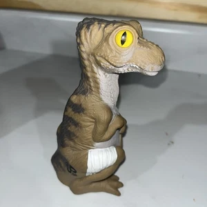 Figura bebé incubación T-Rex Jurassic Park Lost World JP56 1996 de colección - Imagen 1 de 5