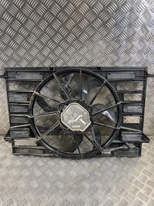 Audi A4 S4 B9 2018 Elektrolüfter 8W0121003B ETO29930 - Bild 1 von 10