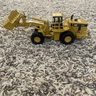 Norscot CAT 988H Scale Model Wheel Loader - Image 1 of 4