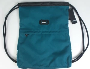 NEU Oakley Street Schulranzen Tasche Benzin Eisen rot Rucksack Zugschnur Wandertasche - Bild 1 von 12
