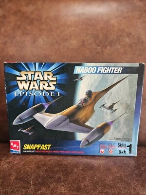 1999 Star Wars Episode I Naboo Fighter AMT/ETRL Model. 1:48 - Image 1 of 3