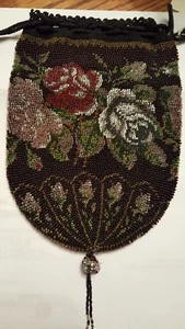 LOT OF 2 VINTAGE MICRO BEADED PURSES - BEAUTIFUL ROSE & FLORAL IN BLUES & BLACK - Picture 1 of 12