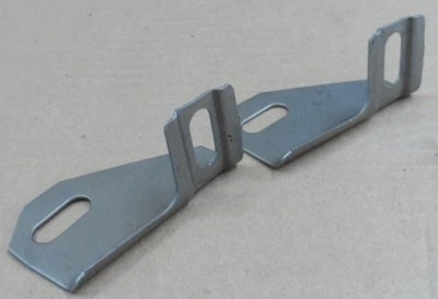 Nuevo de Lote Antiguo 1983-1986 Ford Thunderbird Soporte para Panel de Apertura de Parrilla E3SZ-8B455E Foto 1 de 4