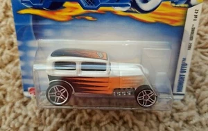 Neu! Hot Wheels White Midnight Otto Car 52901 - Collector #13 -2002 1st Edit 1/42 - Bild 1 von 3