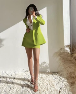 ZARA BLAZER DONNA NUOVO TAGLIO DRITTO EDIZIONE LIMITATA VERDE LIME 3169/816 XS-L - Foto 1 di 8