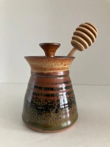 Studio Pottery Honey Jar Pot w/Wood Dipper and Lid Signed BoyL Handmade 8oz. EUC - Picture 1 of 20