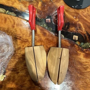 Vintage Shoe Stretcher Travel Tree Rochester Shoe Company - Picture 1 of 7