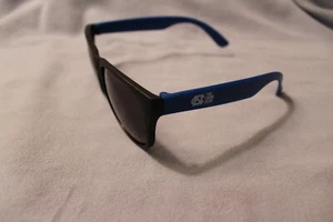 North Carolina Tar Heels Rams Club Sonnenbrille - NEU - Bild 1 von 7