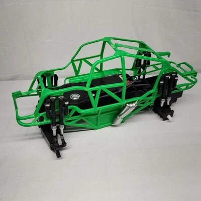 Grave Digger RC 1:15 Body Frame Axle Motor Battery Pack Speaker Only Green  - Image 1 of 4