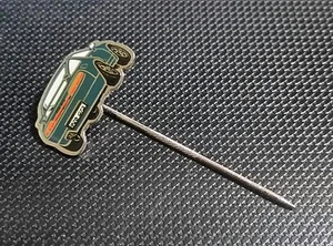 Pin Porsche 928 verde ORIGINAL - medidas 20x11mm - Imagen 1 de 1