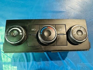🐼  10-11 GM 1500 HVAC Climate Control Unit P/N 22807247 - Bild 1 von 12