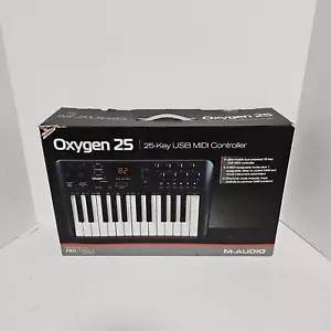 M-Audio Oxygen 25 3rd Gen 25-Key Keyboard Controller USB MIDI - Picture 1 of 9
