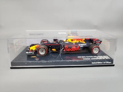 Minichamps Red Bull Racing Tag Heuer RB13 M. Verstappen Australia GP 2017 1/43 - Image 1 of 4