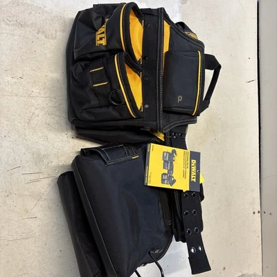 DeWALT DWST540601 (26-Pocket) Professional Tool Rig.Q  0723 - Image 1 of 3