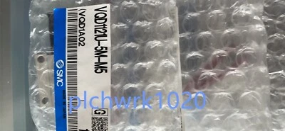 1 PCS NEW IN BOX SMC solenoid valve VQD1121U-5M-M5 - Image 1 of 3